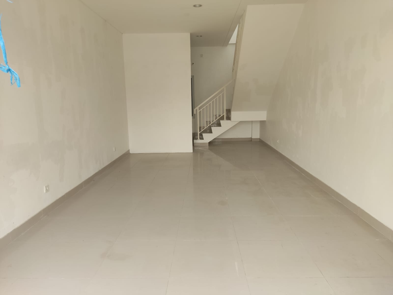DiSewakan Ruko Gandeng di Sevilla Sporty City Jababeka Cikarang
